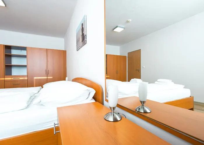 Hotel Garni Vsb